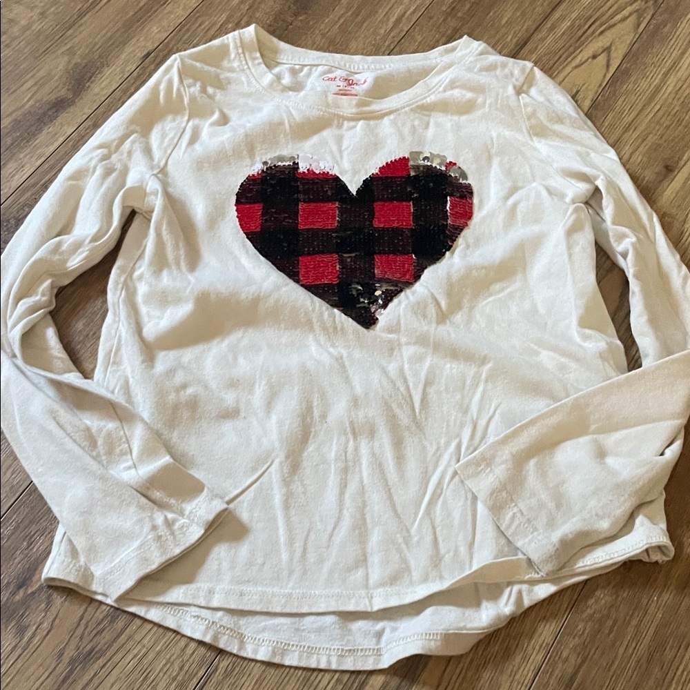 Cat & Jack White Long Sleeve with Red Plaid Heart ( Bin E)​